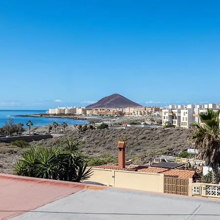 New - Couple Apartment Sea View - El Medano Lejlighed *